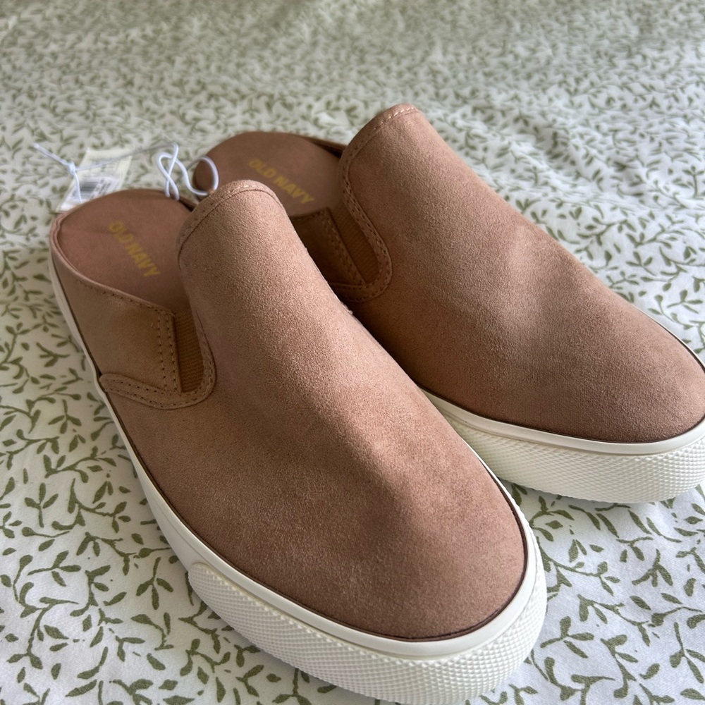 Old Navy Tan Slip-On Sneakers